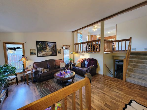 (undisclosed Address)