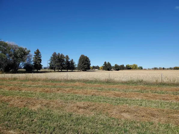 1053 Hwy 294, Powell, WY 82435