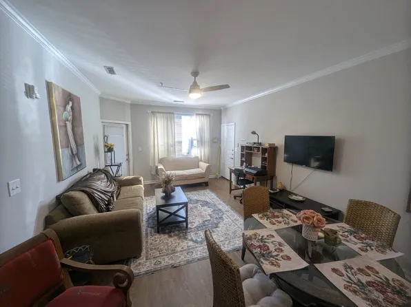 400 Bucksley Ln #104, Daniel Island, SC 29492