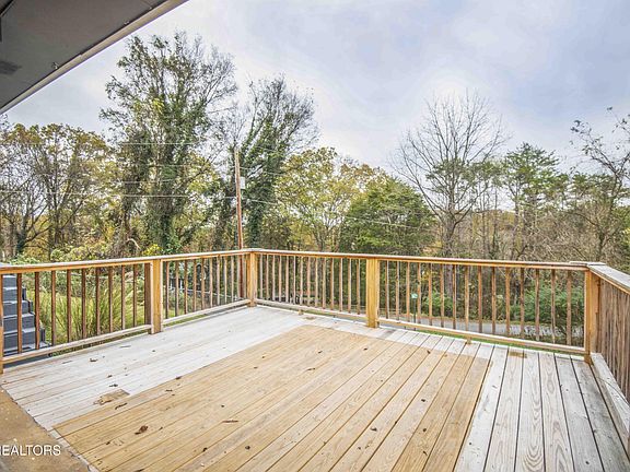 2nd image of 102 Georgia Ln