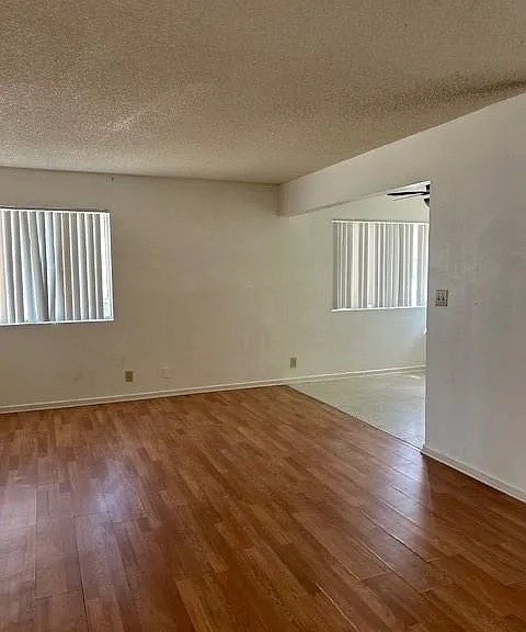 41611 Marine Dr — Photo 4
