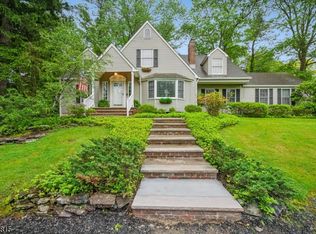 1078 Mountain Ave, Berkeley Heights, NJ 07922