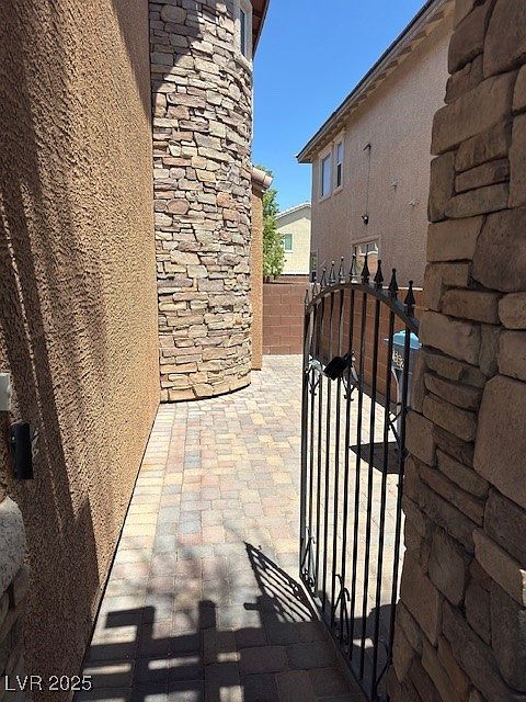 7562 Morisset Ave, Las Vegas, NV 89179 | Zillow