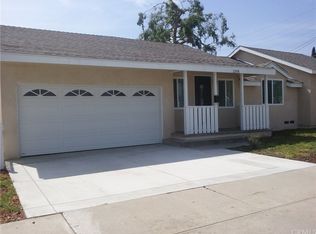 11976 206th St, Lakewood, CA 90715