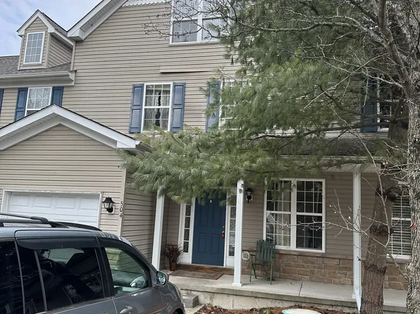 504 Brushy Mountain Rd, East Stroudsburg, PA 18301