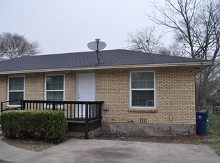 99 Barger Dr #B, Waxahachie, TX 75165