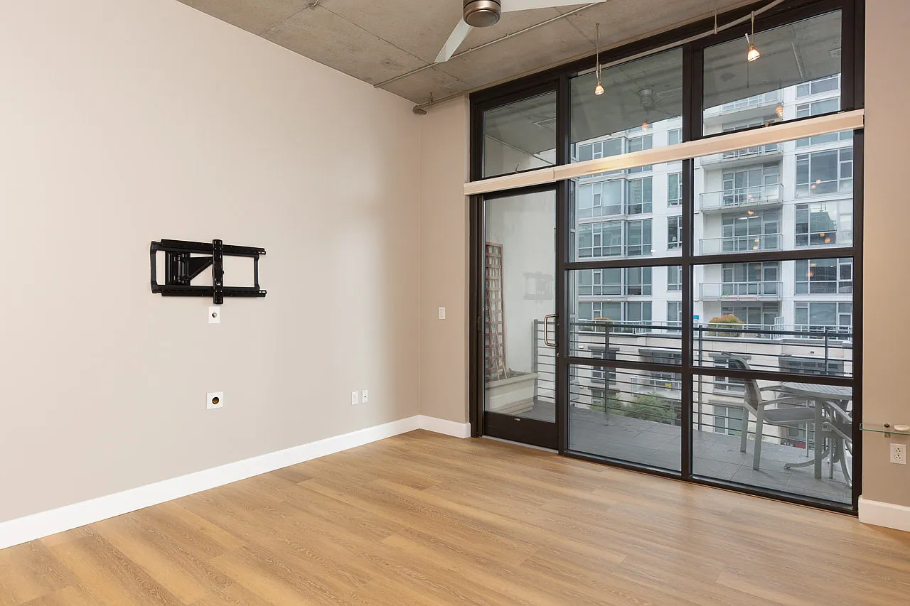 3 bed, 1364 sqft, $4,500 — Photo 4