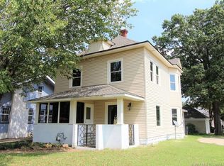 1220 S Keeler Ave, Bartlesville, OK 74003