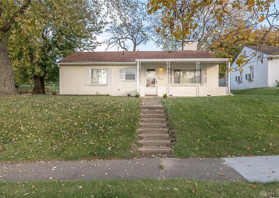 1st image of 302 S Wright Ave
