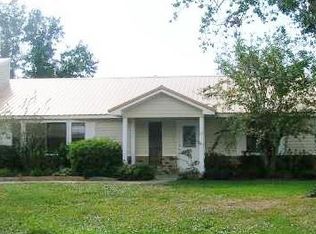 13 Evelyn Dr, Ocean Springs, MS 39564