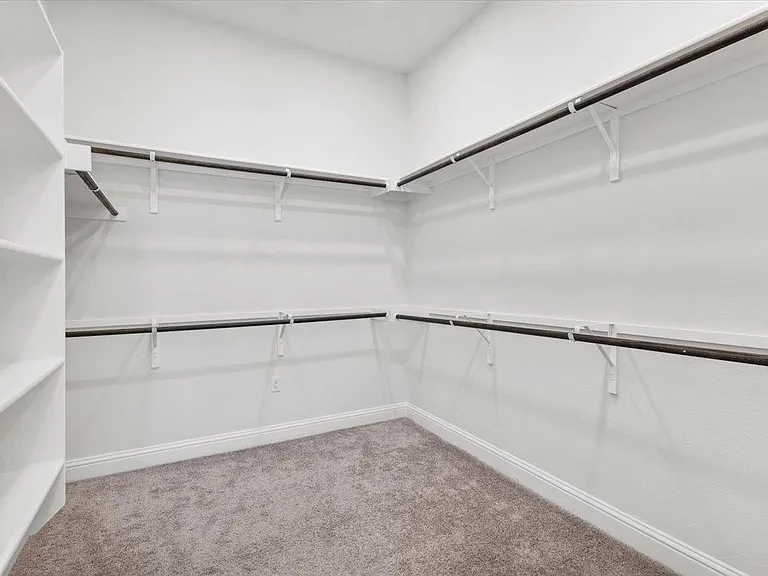 6717 Vicenza Dr — Photo 20