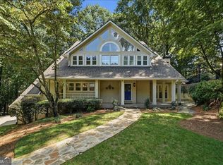 310 Woodlake Ct, Alpharetta, GA 30005