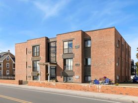 222 Winthrop Shore Dr, Winthrop, MA