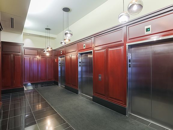 4th image of 1250 S Michigan Ave APT 1609