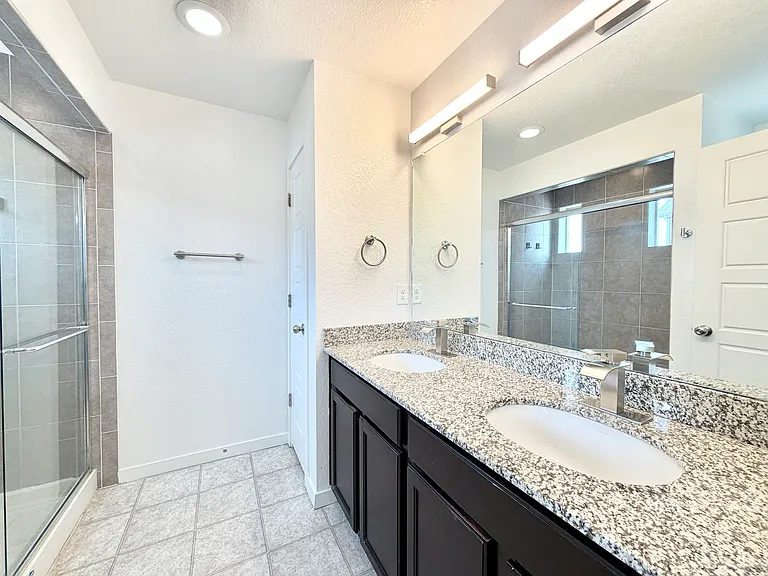 4881 Halifax Ct — Photo 13