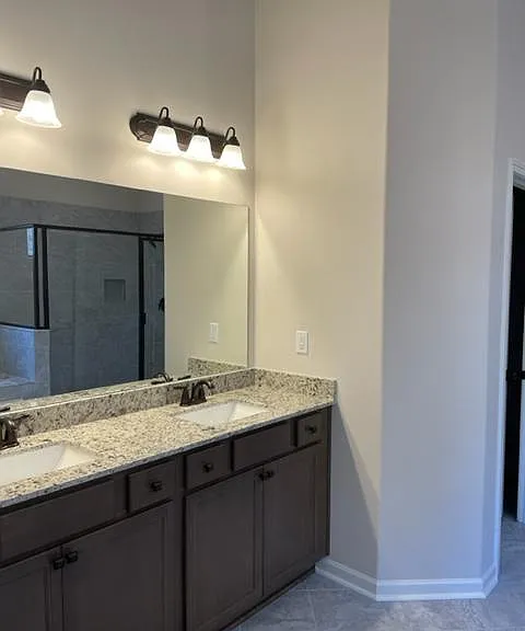 80 Briar Hollow Ln — Photo 11