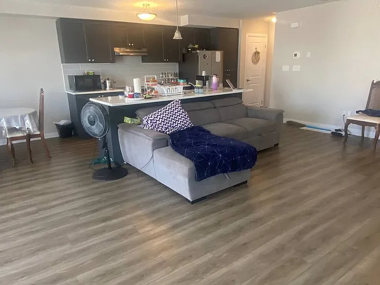 80 Progress Cres — Photo 6