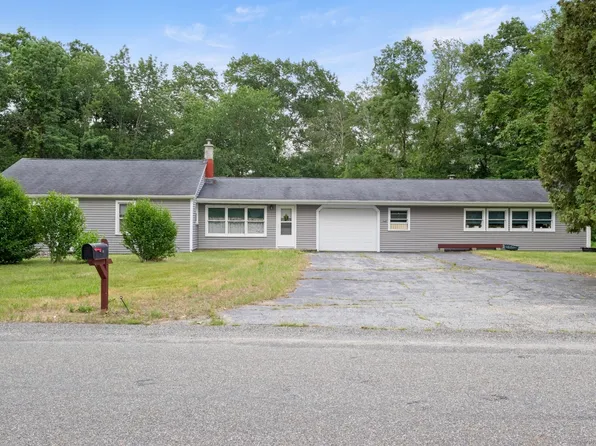 29 Cheney Road, Pomfret, CT 06259