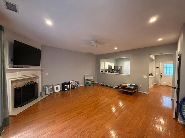 6941 Rothchild Dr — Photo 5