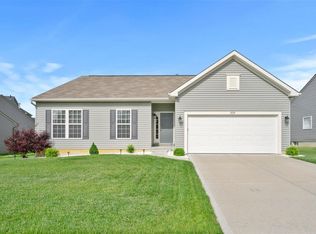 535 Crystal Stream Dr, Wentzville, MO 63385