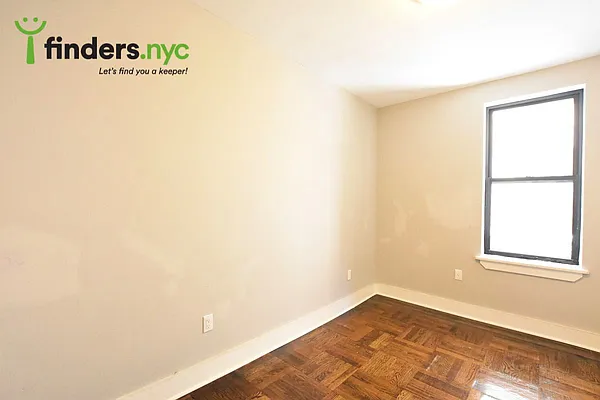 Rented by Clove Realty LLC | media 24