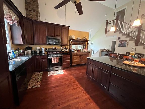 5th image of 1019 Ashton Dr