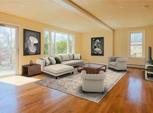 716 Loomis Ave, Peekskill, NY 10566