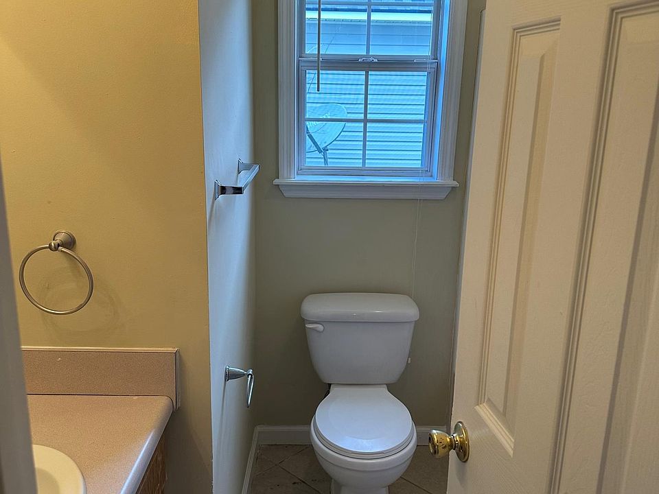 1st image of 4025 Chadwyck Dr