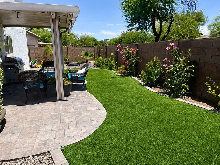 2647 E Riviera Dr — Photo 15