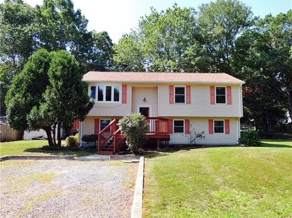 48 Sheltra Ave, Coventry, RI 02816