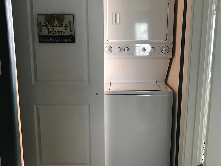 2608 Leclaire St #UPSTAIRS — Photo 39