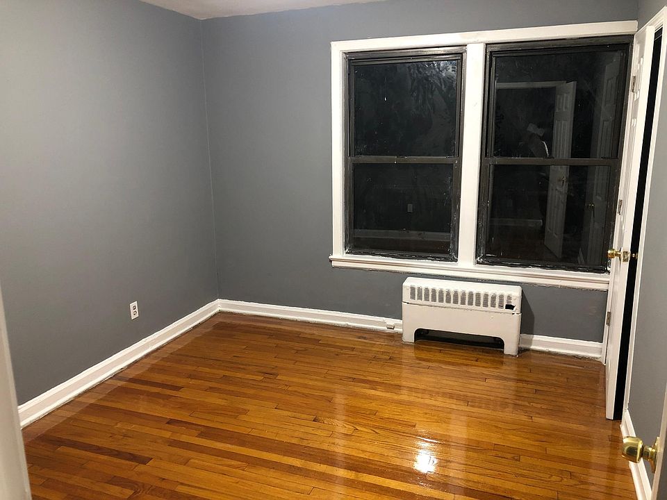 1st image of 425 Mount Prospect Ave APT 406