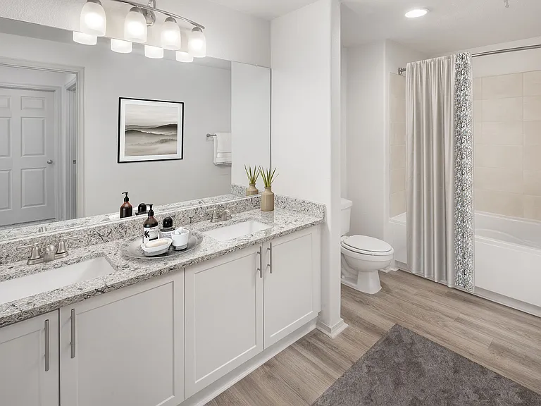 Camden Lakeway — Photo 13