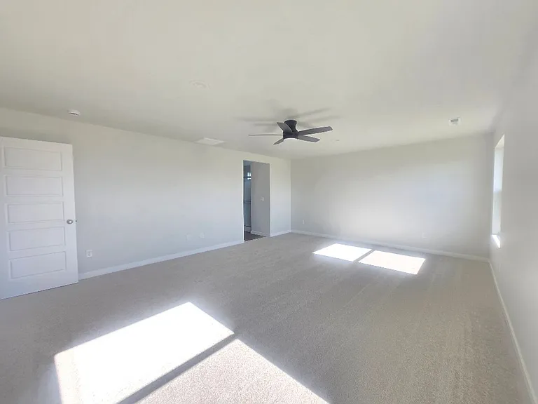 15276 Fuchsia Ave — Photo 9