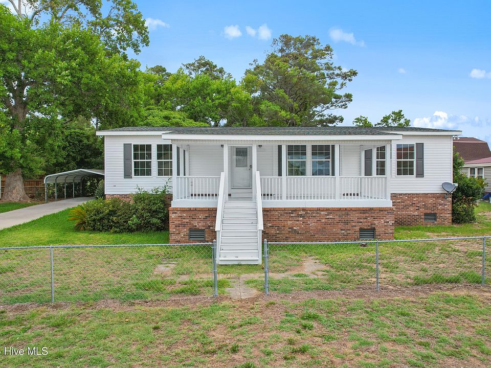1st image of 3224 Seacrest Avenue SW