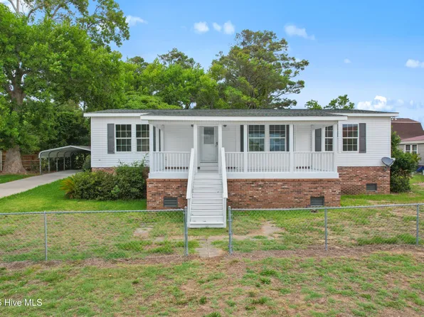 3224 Seacrest Avenue SW, Supply, NC 28462