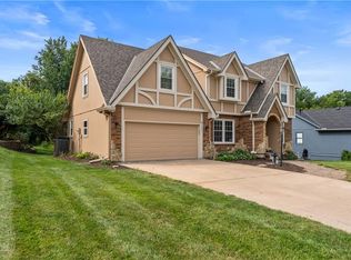 3907 NW 73rd St, Kansas City, MO 64151