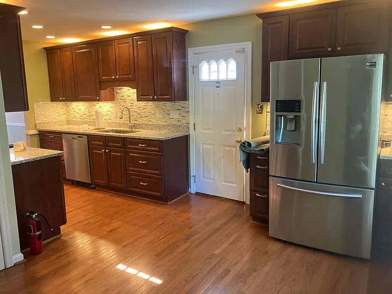537 E Indian Spring Dr — Photo 5