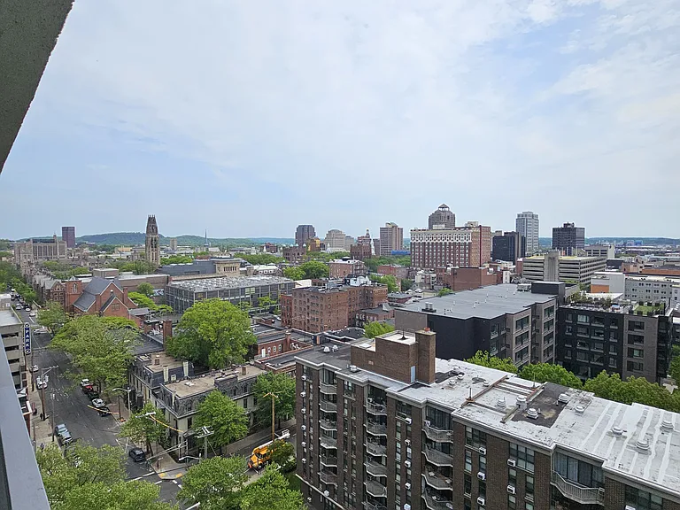 100 York St #17K — Photo 5