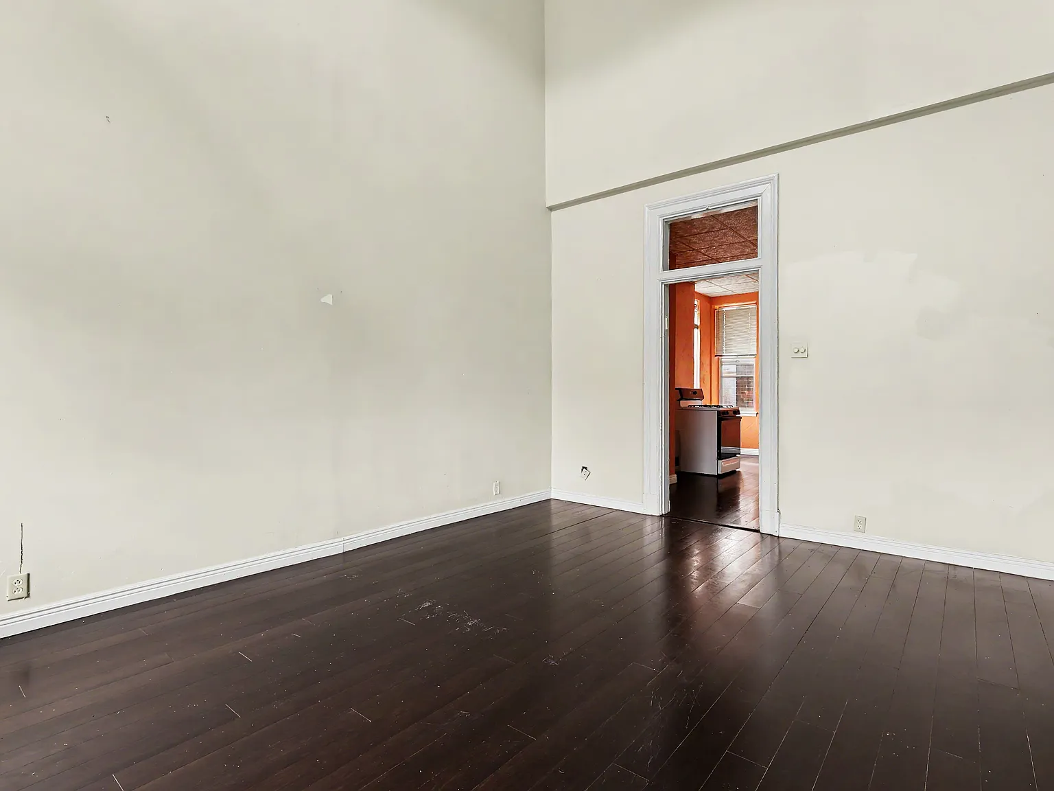 1 bed, 600 sqft, $995 — Photo 4