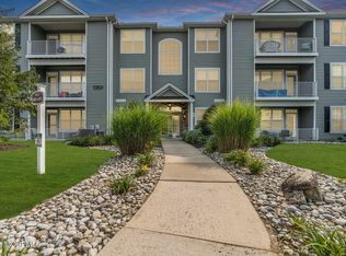 683 Saint Andrews Place #683, Manalapan, NJ 07726