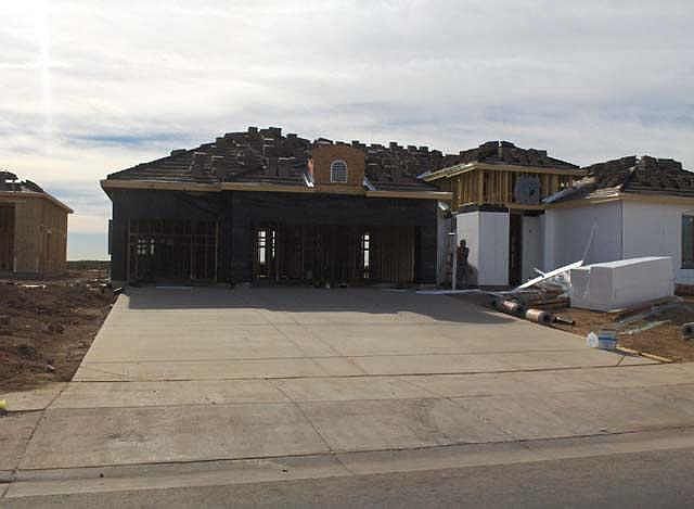 1st image of 16175 N DESERT MIRAGE Drive