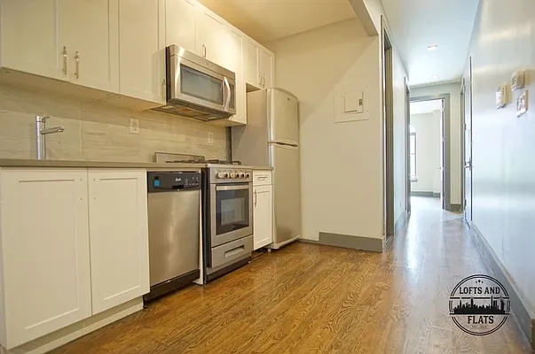 Rented by Lofts and Flats LLC | media 11