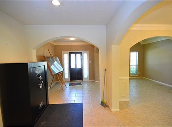 5th image of 23438 Fairbranch Dr