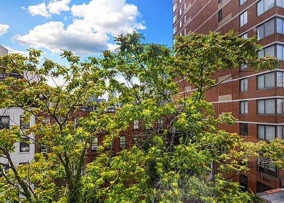 Sold by Compass | media 10