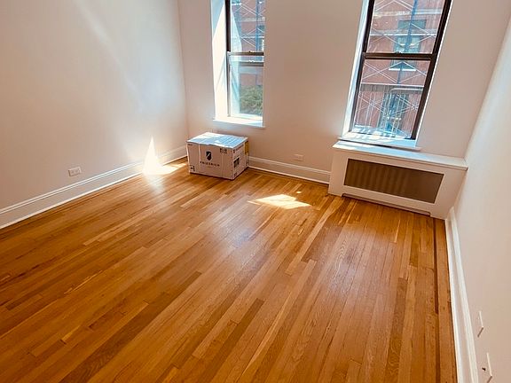5th image of 441 W 56th St APT 4B