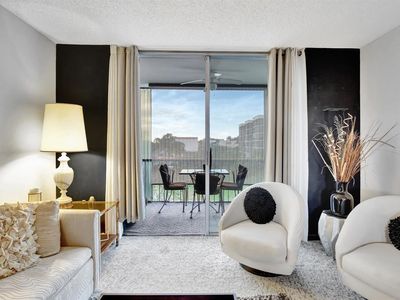 8900 Washington Blvd #304, Hollywood, FL, 33025