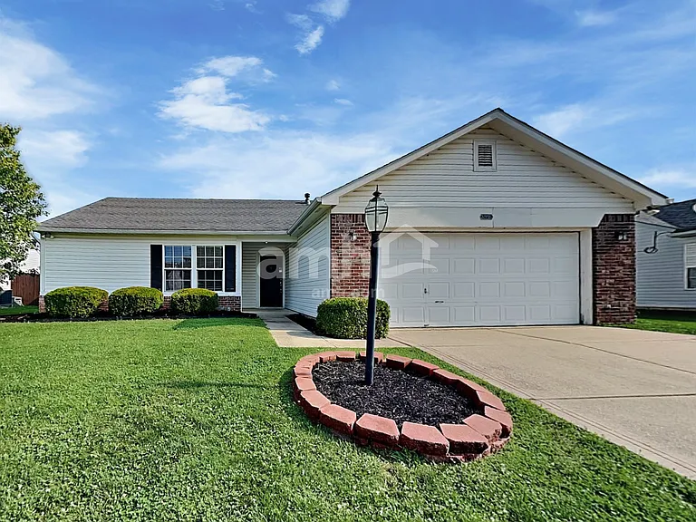 12232 Meadowfield Cir — Photo 1