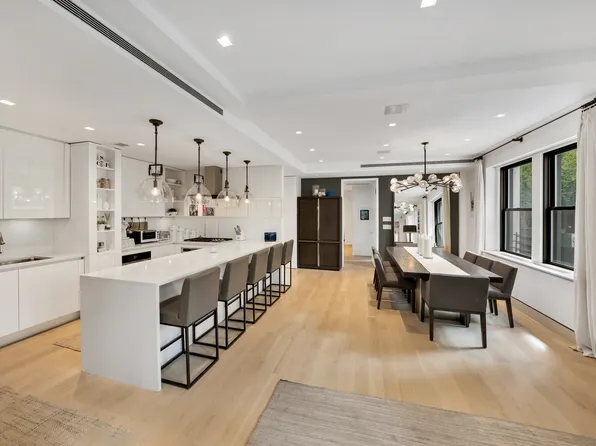 67 Park Avenue image 2 of 15