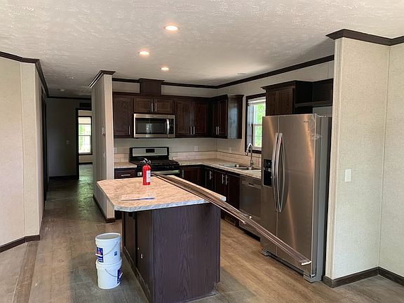 2nd image of 47 Bluebird Hill Dr #114